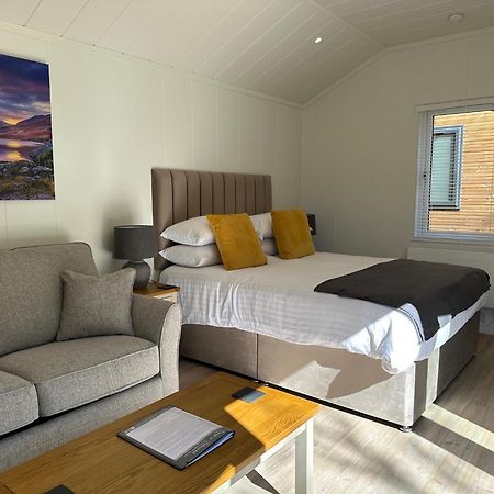 Craig-Y-Dderwen Riverside Hotel Бетс-и-код Екстериор снимка