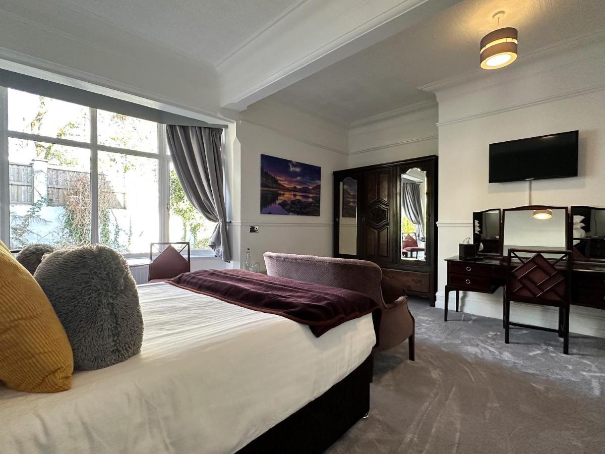 Craig-Y-Dderwen Riverside Hotel Бетс-и-код Екстериор снимка