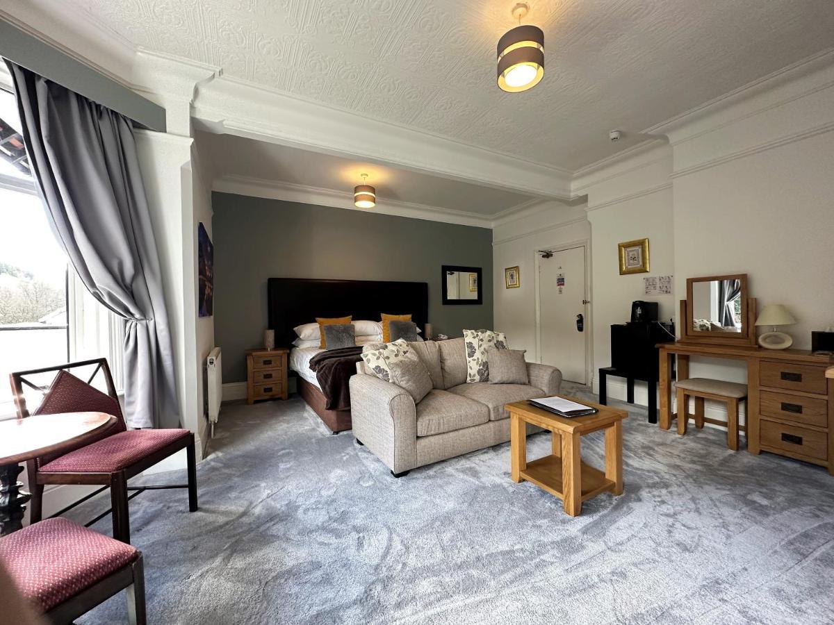 Craig-Y-Dderwen Riverside Hotel Бетс-и-код Екстериор снимка