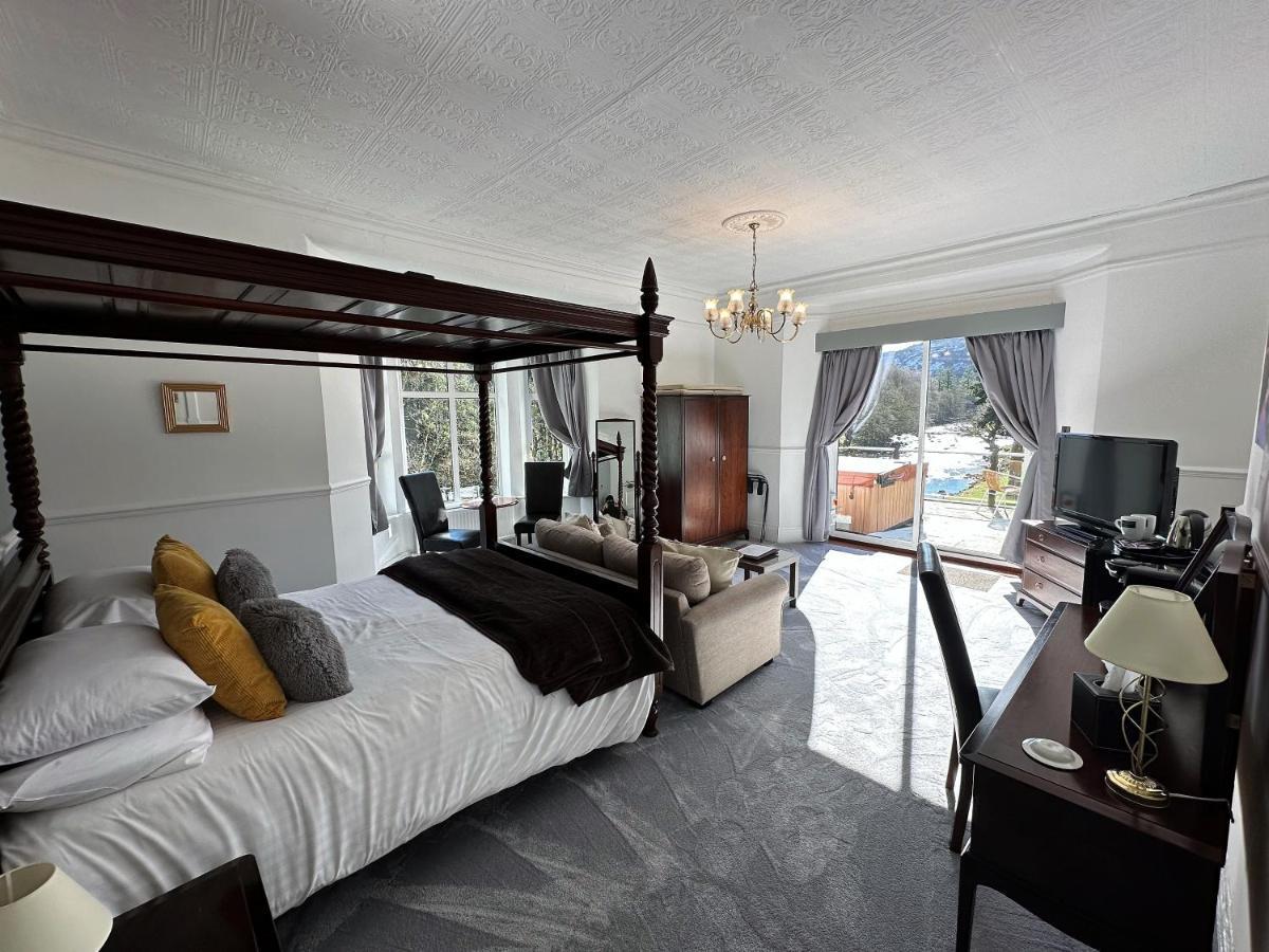 Craig-Y-Dderwen Riverside Hotel Бетс-и-код Екстериор снимка