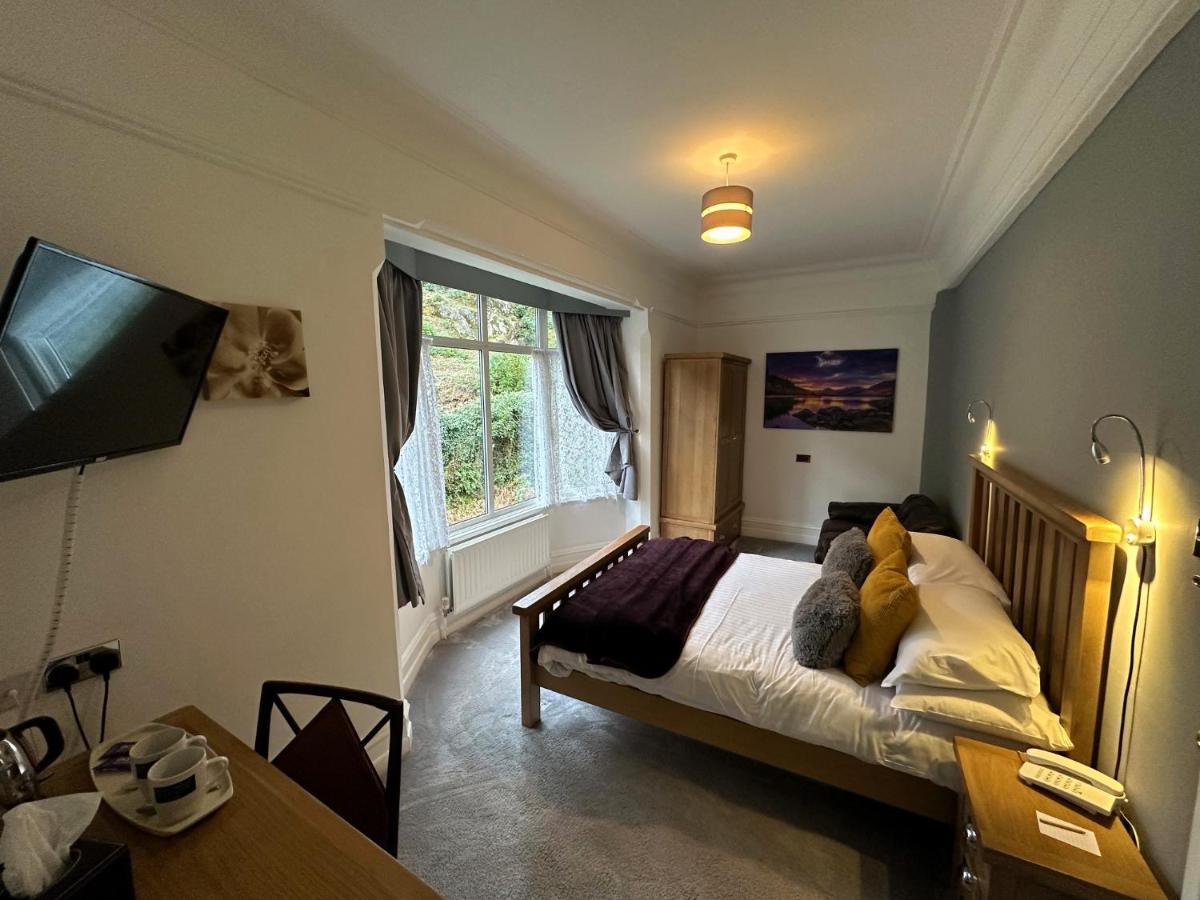 Craig-Y-Dderwen Riverside Hotel Бетс-и-код Екстериор снимка