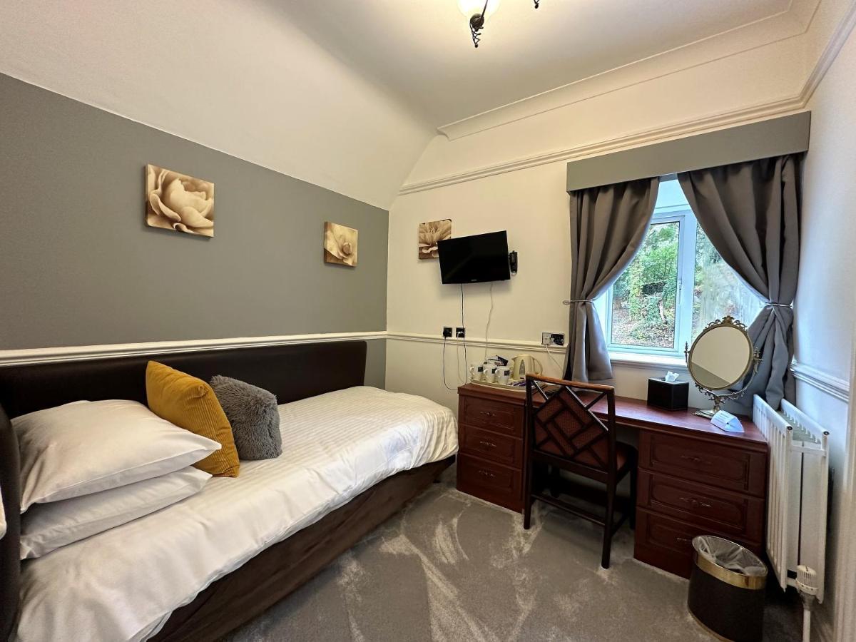 Craig-Y-Dderwen Riverside Hotel Бетс-и-код Екстериор снимка