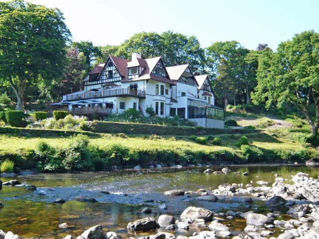 Craig-Y-Dderwen Riverside Hotel Бетс-и-код Екстериор снимка